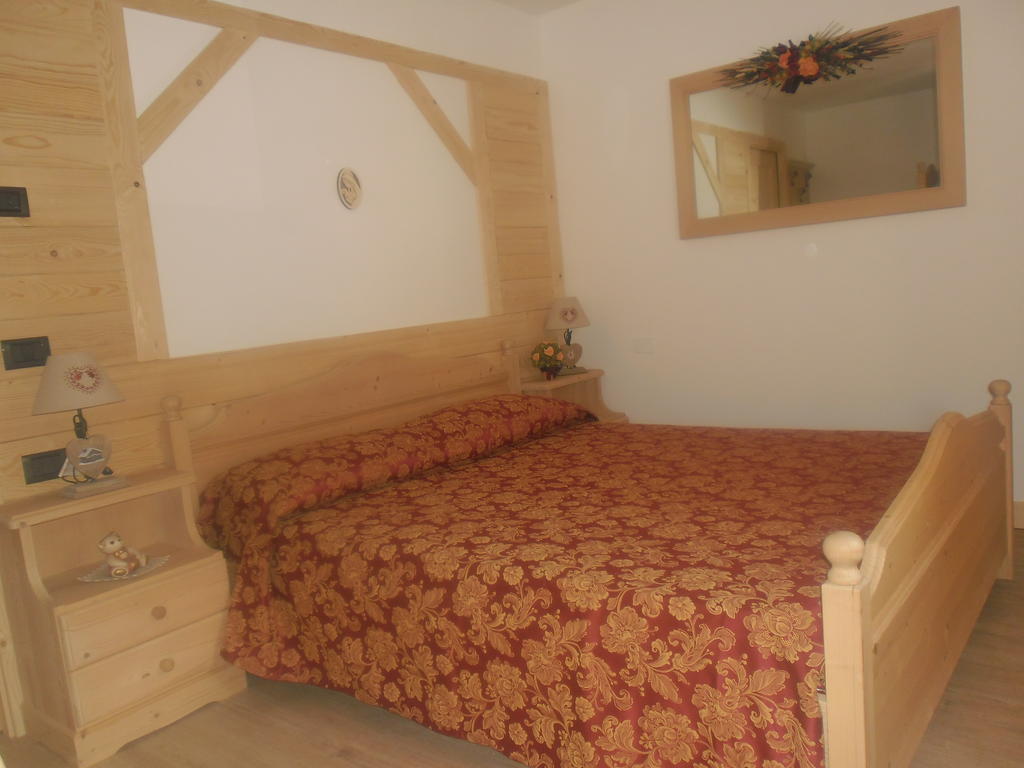 Maso Pin Bed and Breakfast Madonna Δωμάτιο φωτογραφία